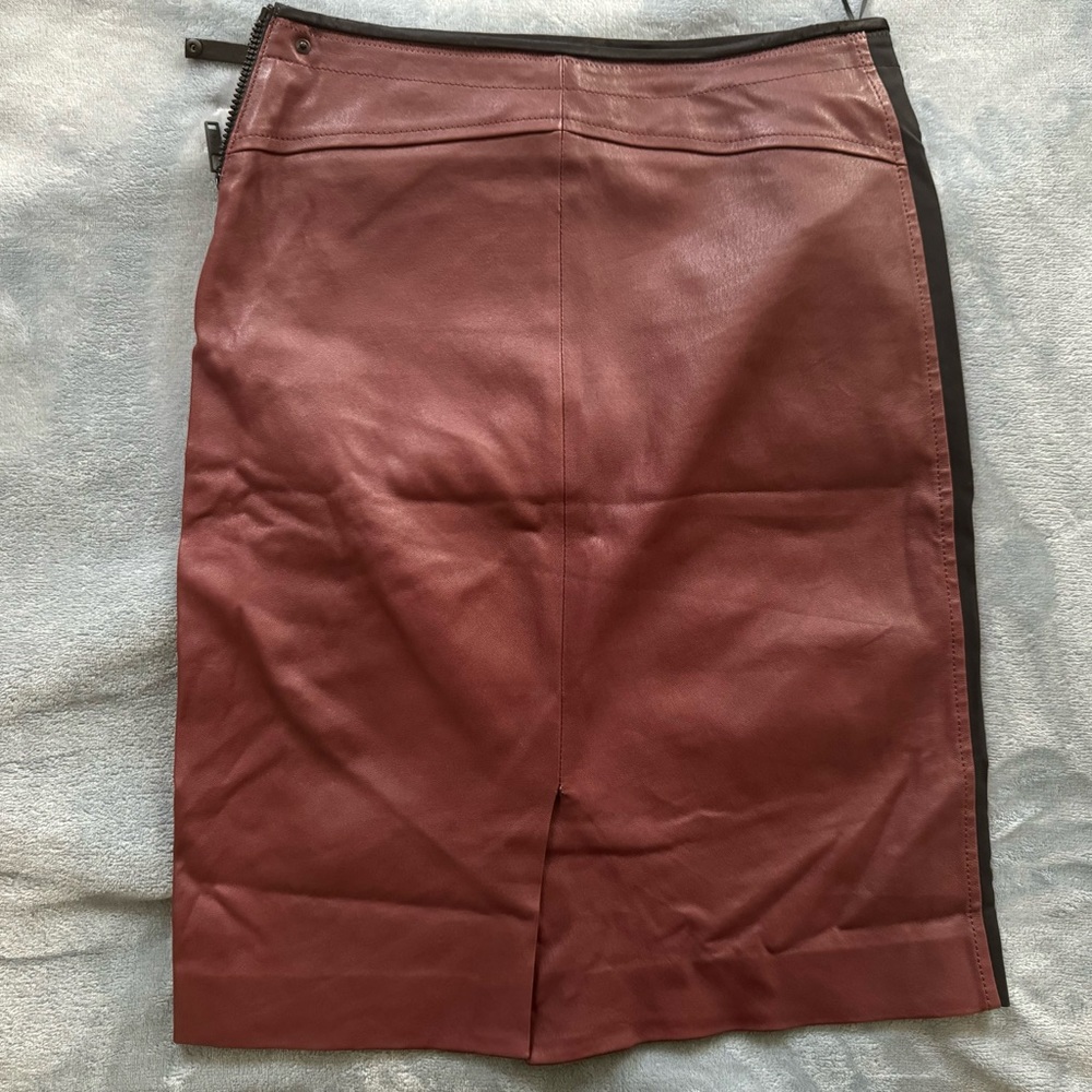 Louis Vuitton leather skirt - Picture 5 of 11